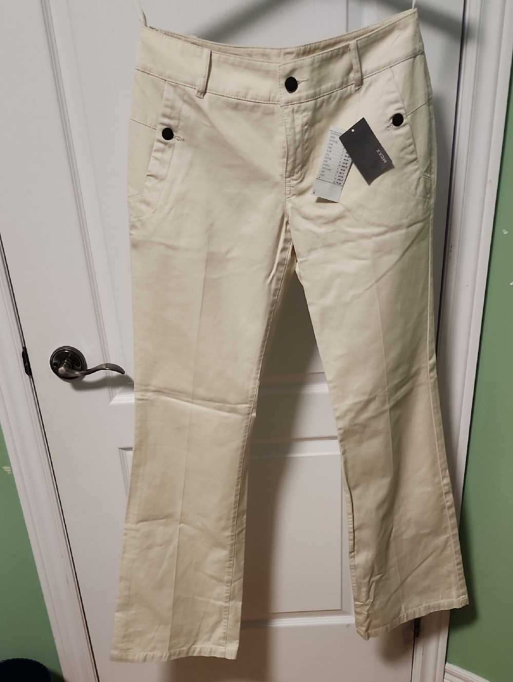 Mexx Cream Wide-Leg Jeans with Flared Hem